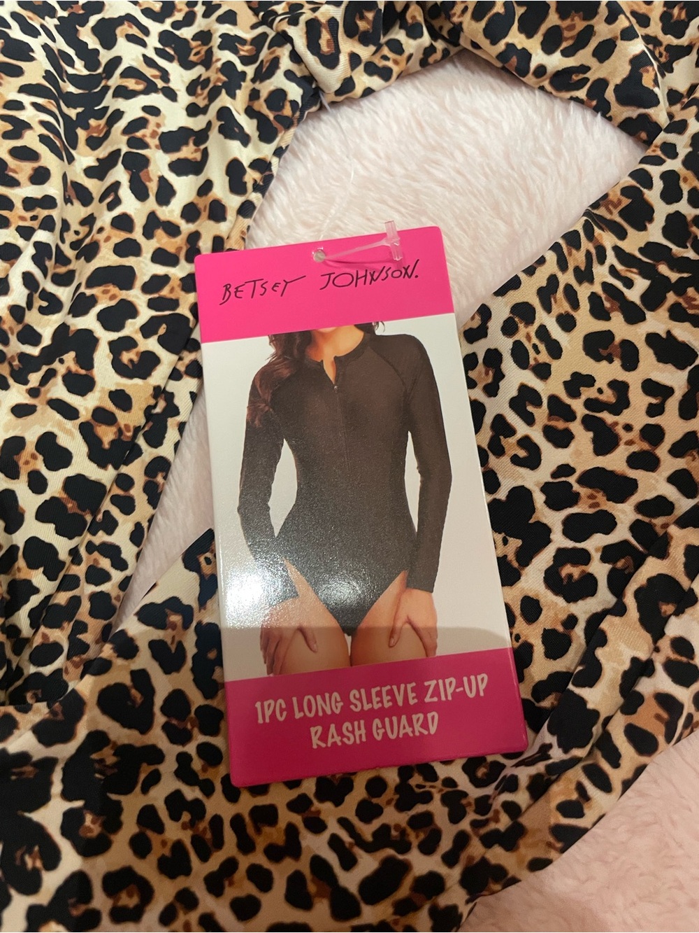 NWT Betsey Johnson
Charming Cheetah Print Long Sleeve
Scuba Zip Up Swimsuit - Picture 3 of 7